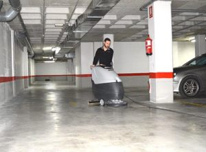 Empresa de limpieza de garajes Valencia con experiencia y profesional